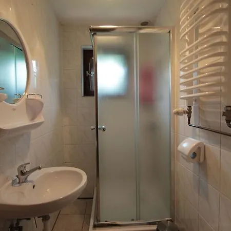 Quarto em Acomodações Particulares Pokoje Goscinne Bulcyk Gliczarów