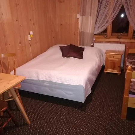 Pokoje Goscinne Bulcyk Quarto em Acomodações Particulares Gliczarów
